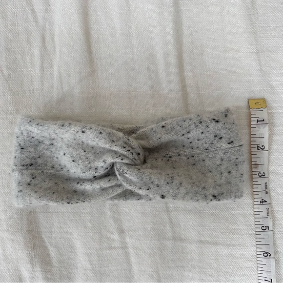 RAG & BONE Twist Front Catherine Cashmere Headband - Picture 7 of 7